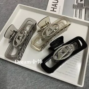 Y2k Clutcher (set of 3)