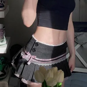 Bow tie mini skirt