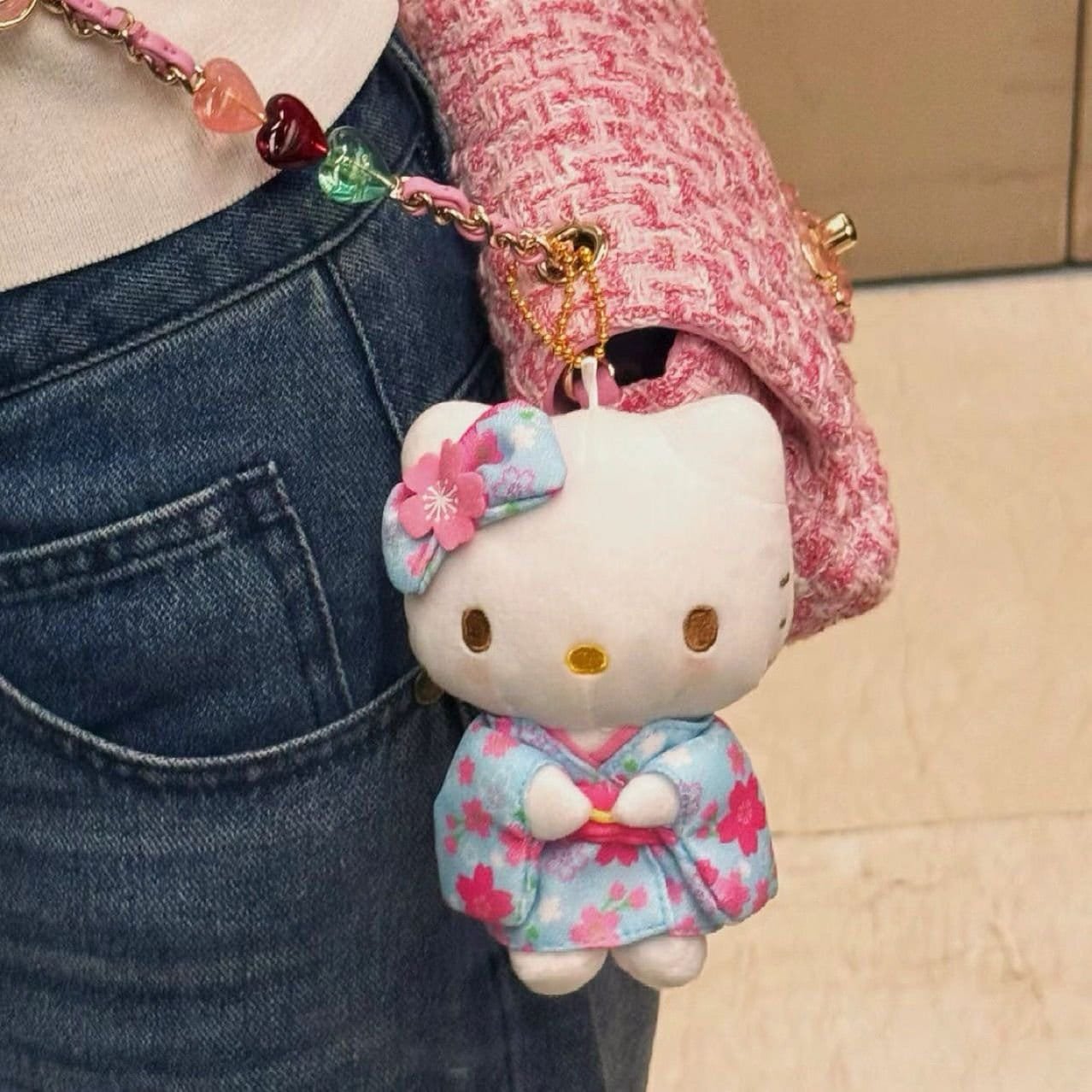 Kimono hello kitty charm 2 Kimono hello kitty charm - Image 2