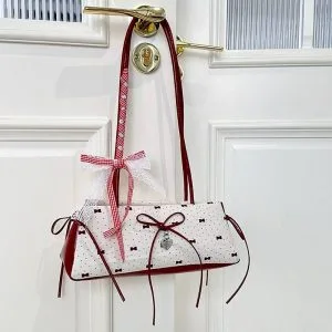 Bow string bag