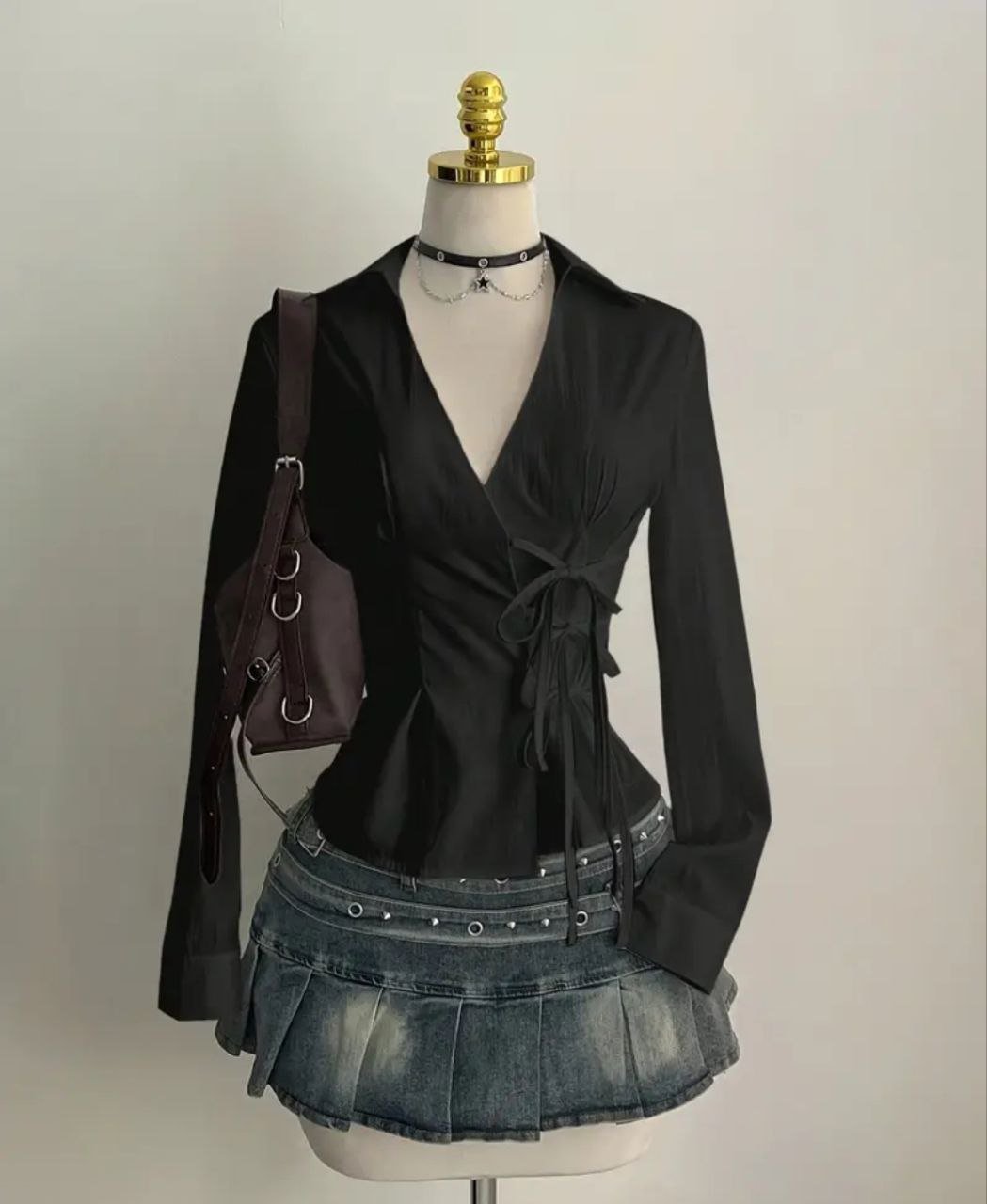 French-Style Designer Waist-Cinching Shirt 3 French-Style Designer Waist-Cinching Shirt - Image 3