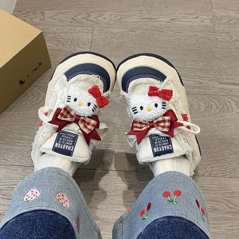 Hello Kitty Chunky Platform Sneakers Kawaii Y2K Distressed Lace-Up Casual Shoes 3 Hello Kitty Chunky Platform Sneakers Kawaii Y2K Distressed Lace-Up Casual Shoes - Image 3